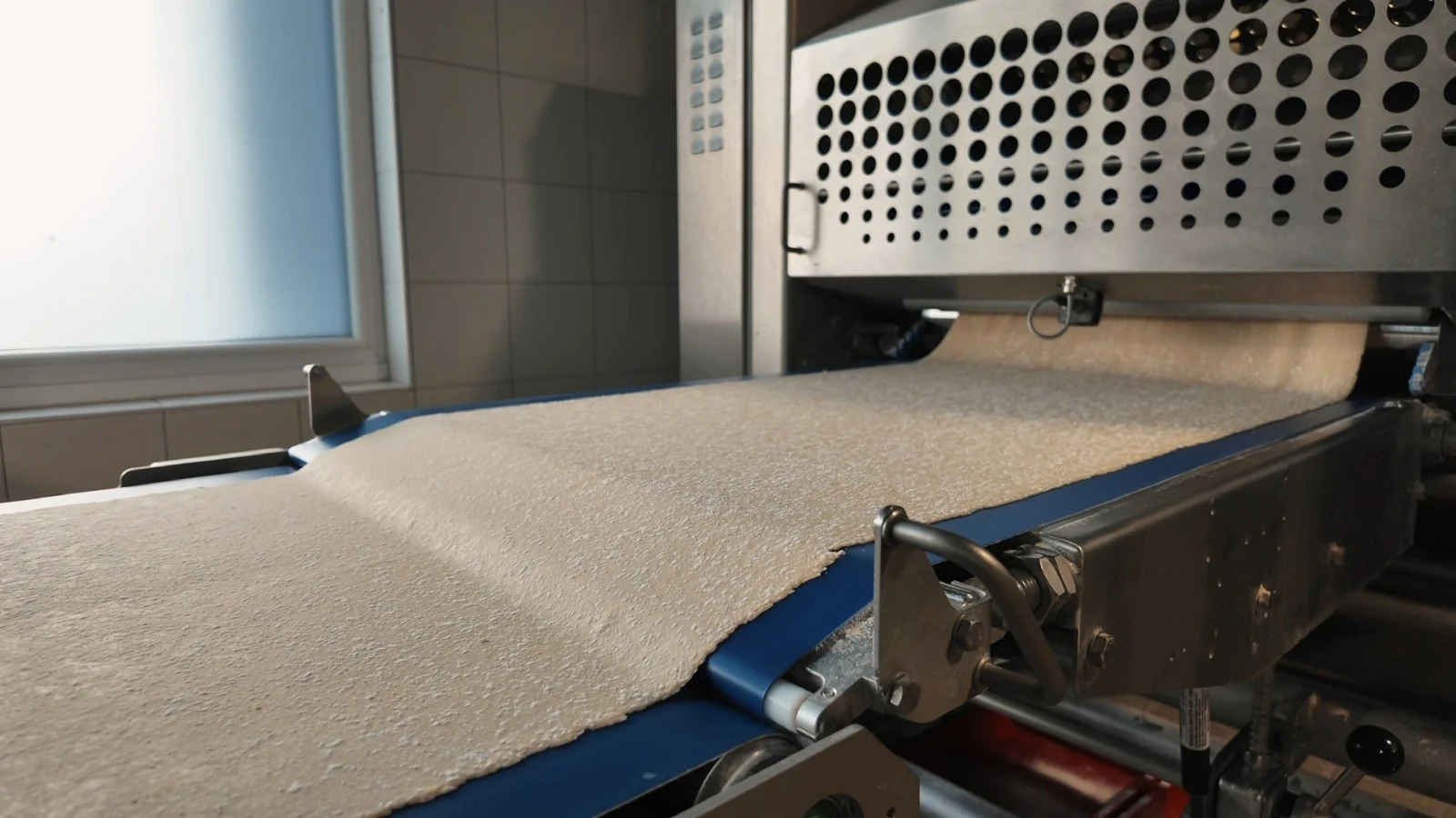 Die Back-Snack-Produktionslinie bei Nour